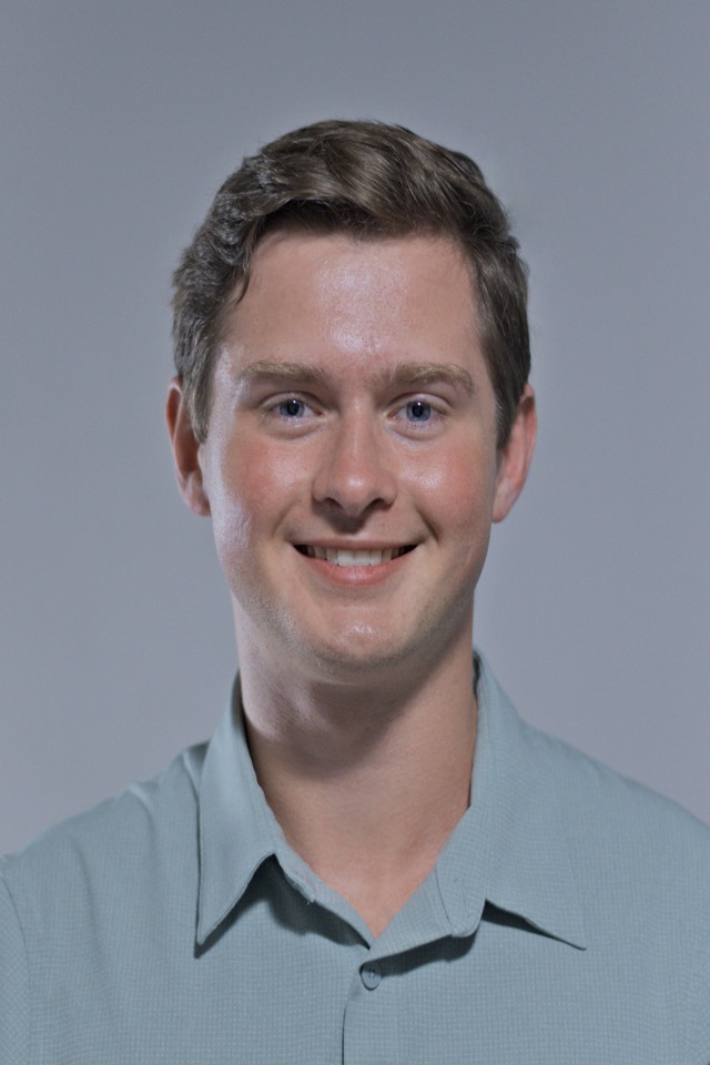 portrait of Ethan Pirso